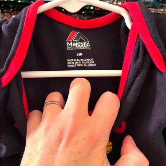 Majestic Authentic Washington Nationals 24mo onesie Discount w bundling! - Picture 2 of 3